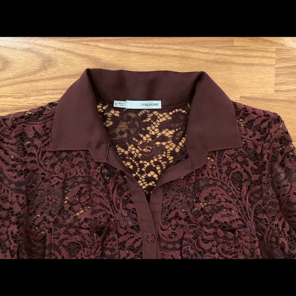 Lace Button up - Picture 4 of 4